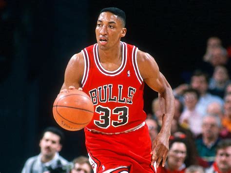 Hoops Legend Scottie Pippen Shoots a Web3 With。